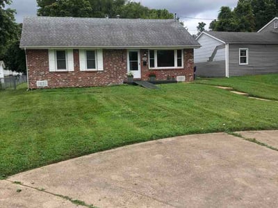Lawn Care service in Saint Ann, 63074