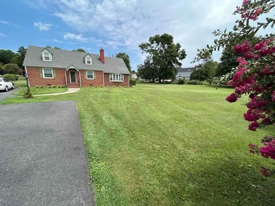 Lawn Care service in Henrico, 23294