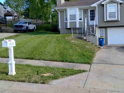 Lawn Care service in Marshfield, 65706