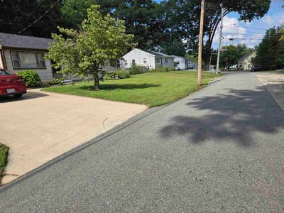 Lawn Care service in Woonsocket, 02895