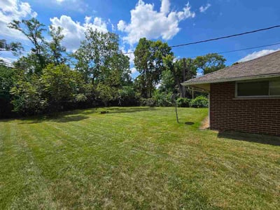 Lawn Care service in Steubenville, 43952