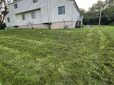 Lawn Care service in Middletown, 02842