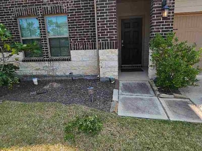 Lawn Care service in Laredo, 78040