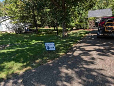 Lawn Care service in Middletown, 40243