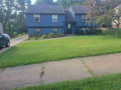 Lawn Care service in Ross Township, 15237