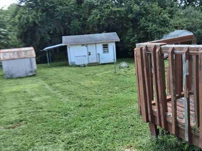Lawn Care service in Clinton, 37716