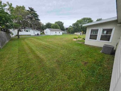 Lawn Care service in Canastota, 13032