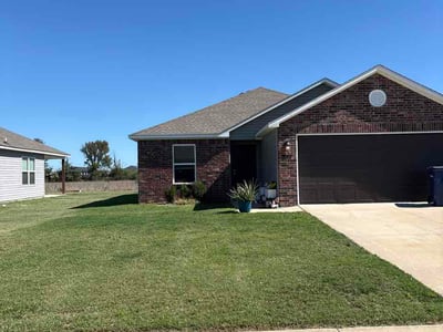 Lawn Care service in Bryant, 72022