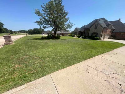 Lawn Care service in Warr Acres, 73179