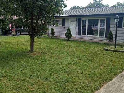 Lawn Care service in Arnold, 63010