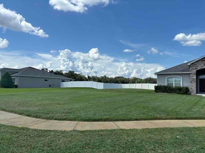 Lawn Care service in Plant City, 33563