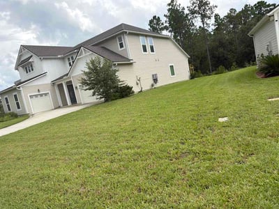 Lawn Care service in Saint Johns, 32259