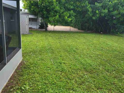 Lawn Care service in Clearwater, 33755