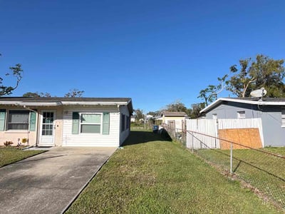 Lawn Care service in Bradenton, 34205