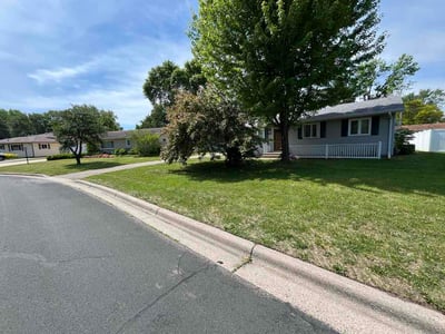 Lawn Care service in Eagan, 55123