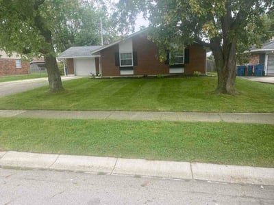 Lawn Care service in Tipp City, 45371