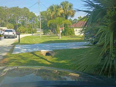 Lawn Care service in Deland, 32720