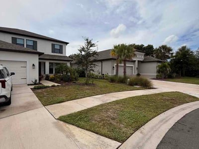 Lawn Care service in Sunrise, 33322