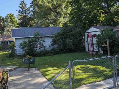 Lawn Care service in Holt, 48842