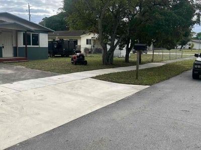 Lawn Care service in Deerfield Beach, 33441