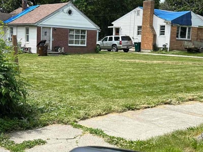 Lawn Care service in Holly, 48442