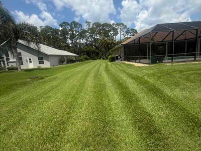 Lawn Care service in Daytona Beach, 32114