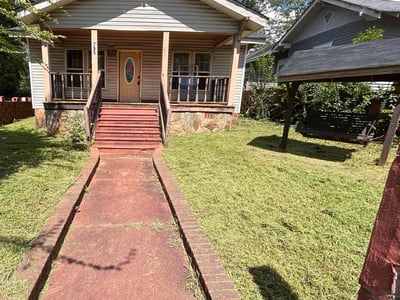 Lawn Care service in Florence, 29506
