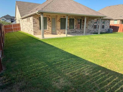 Lawn Care service in Brownsville, 78520