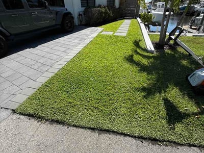 Lawn Care service in Loxahatchee, 33412