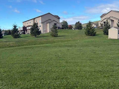 Lawn Care service in Middletown, 17057