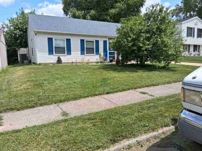 Lawn Care service in Lowell, 46356