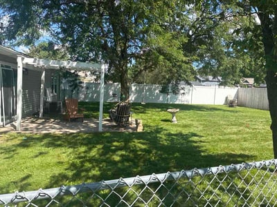 Lawn Care service in Valparaiso, 46383