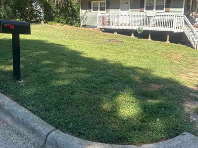 Lawn Care service in Four Oaks, 27577