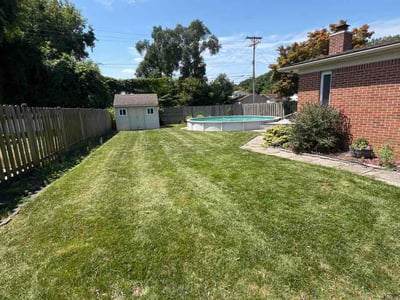 Lawn Care service in Redford, 48239