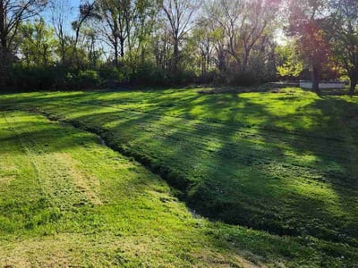Lawn Care service in Saint Ann, 63074