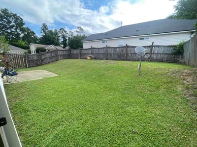 Lawn Care service in Havana, 32333