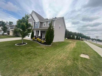 Lawn Care service in Franklinton, 27525
