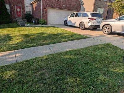 Lawn Care service in Corydon, 42406