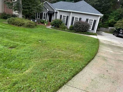 Lawn Care service in Clemmons, 27012