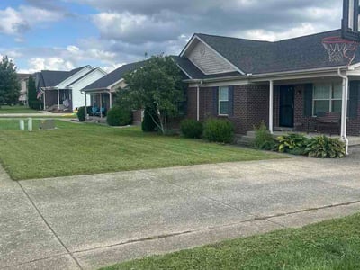 Lawn Care service in Mount Washington, 40047