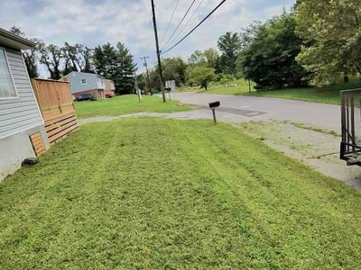Lawn Care service in Harrisonburg, 22802