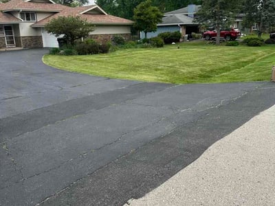 Lawn Care service in Naperville, 60540