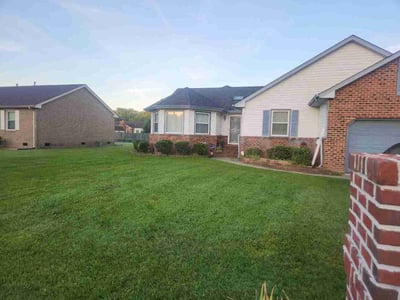Lawn Care service in Staunton, 24401
