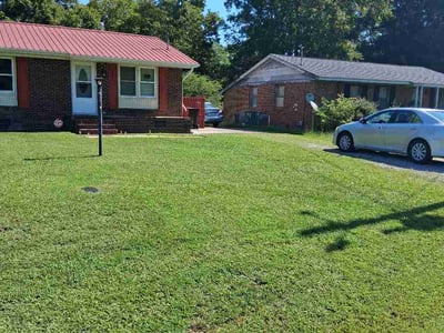 Lawn Care service in Waynesville, 28786