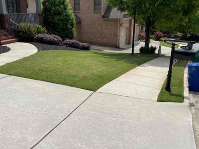 Lawn Care service in Smyrna, 30080