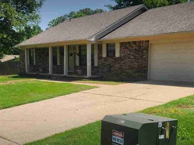 Lawn Care service in Benton, 72015