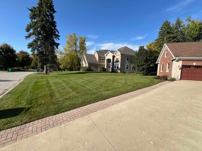 Lawn Care service in Fox Lake, 60020