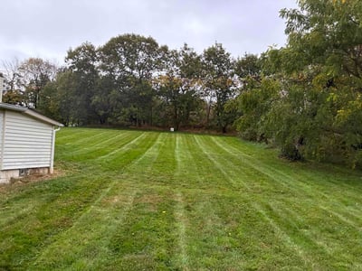 Lawn Care service in Beaver Falls, 15010
