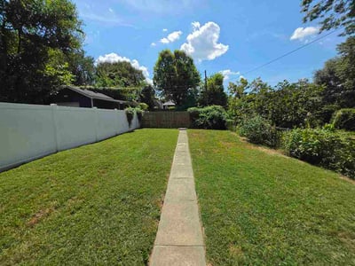 Lawn Care service in Wheeling, 26003