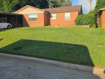 Lawn Care service in Bowling Green, 42101